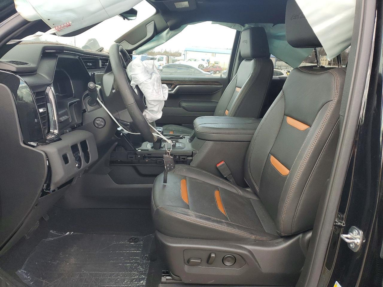 2025 GMC Sierra K1500 At4 - Image 7