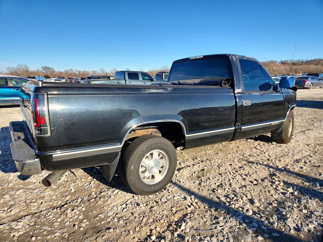 1994 Chevrolet Gmt-400 C1500 - Фото 3