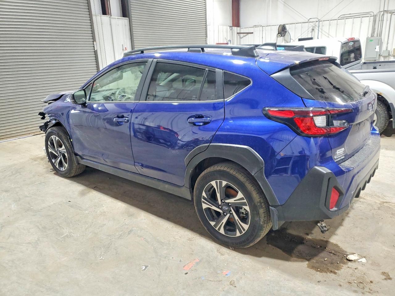 2025 Subaru Crosstrek Premium - Фото 2