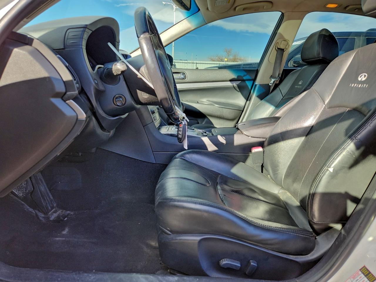 2010 Infiniti G37 - Фото 7