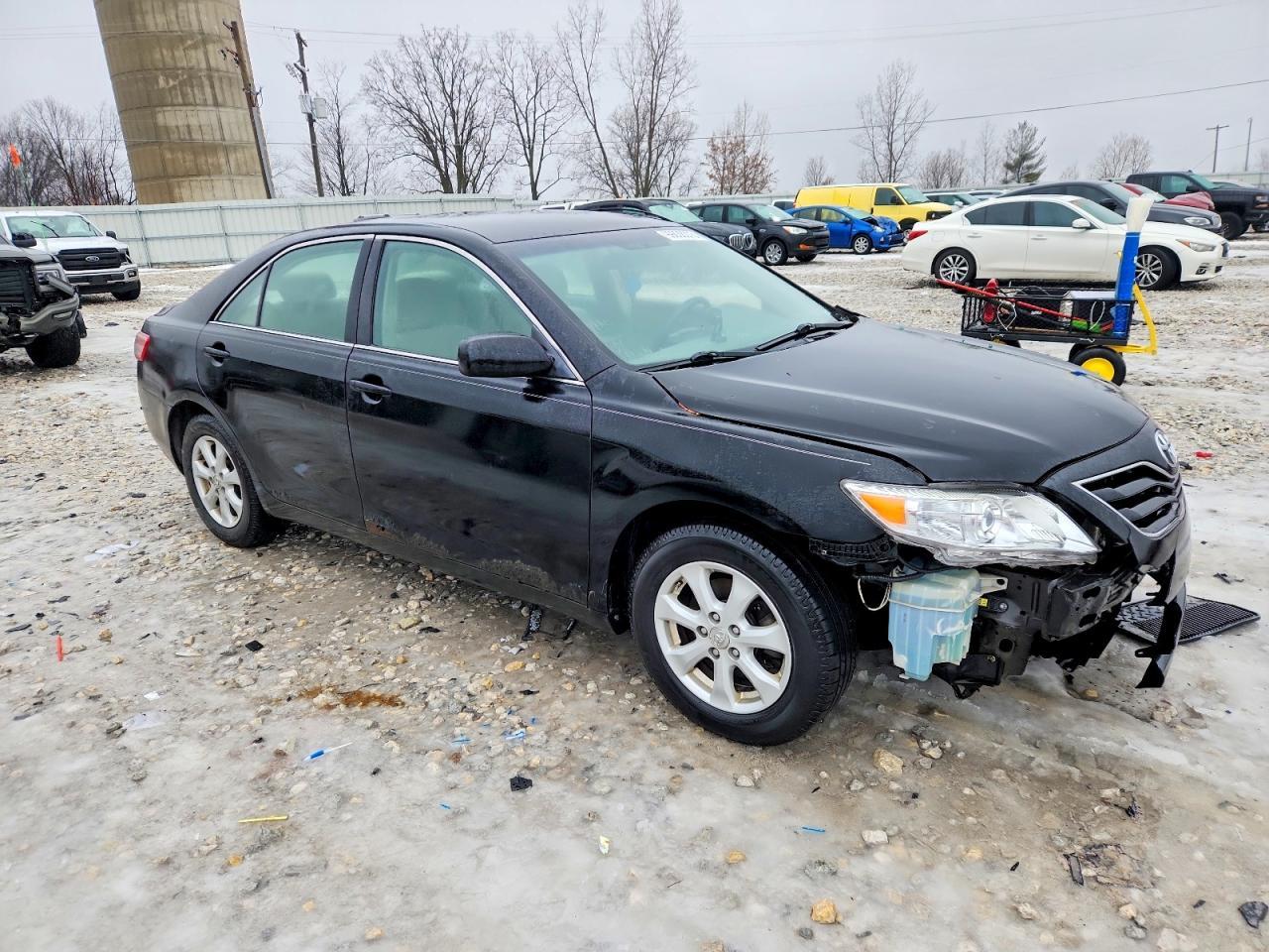 2011 Toyota Camry Base - Фото 4