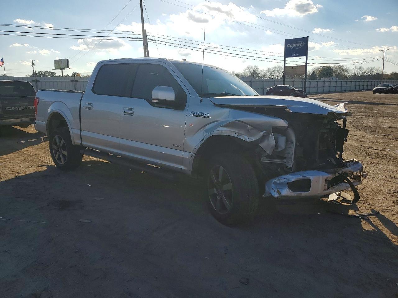 2016 Ford F150 Supercrew - Фото 4