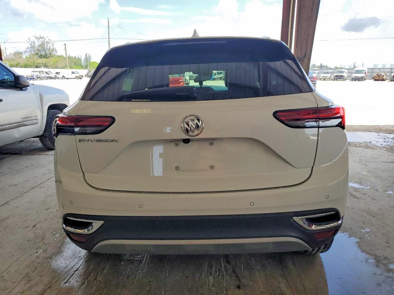 2022 Buick Envision Essence - Фото 6