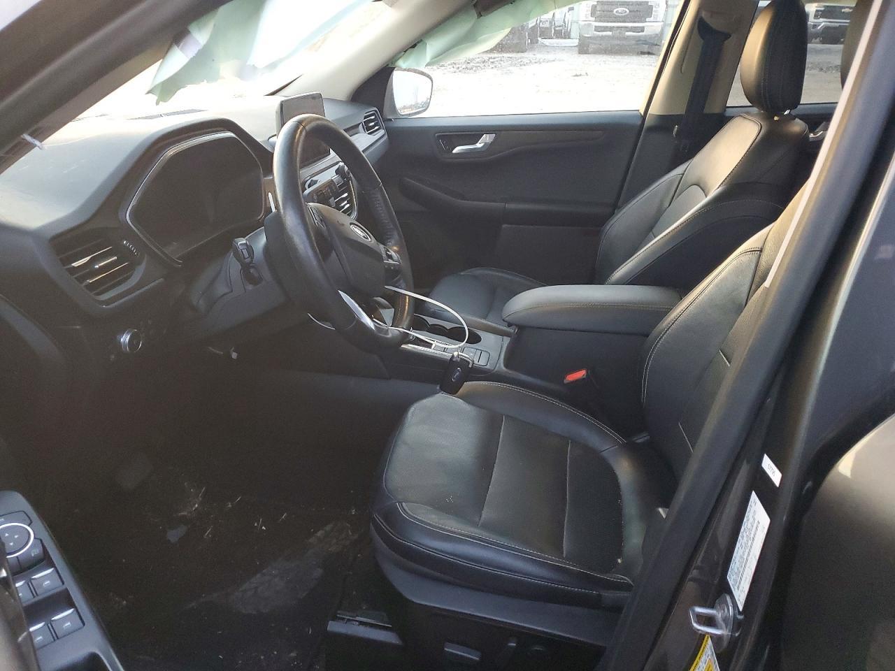 2020 Ford Escape Titanium - Фото 7