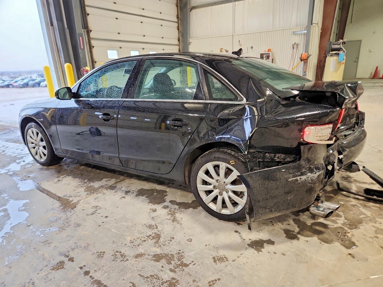 2011 Audi A4 Premium Plus - Фото 2