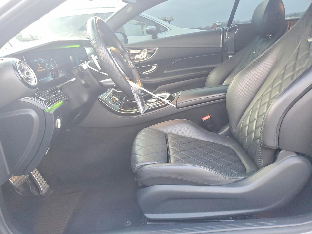 2019 Mercedes-Benz E 450 4Matic - Image 7