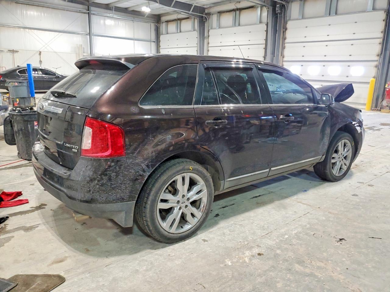 2013 Ford Edge Limited - Image 3
