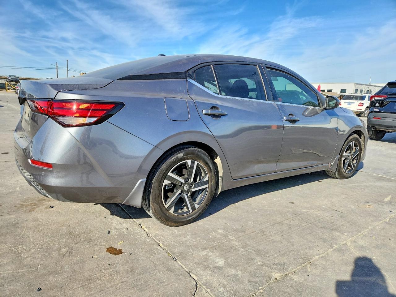 2025 Nissan Sentra - Фото 3