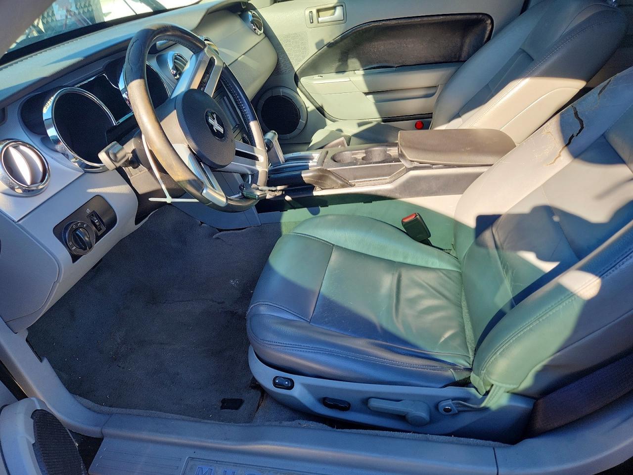 2006 Ford Mustang - Фото 7