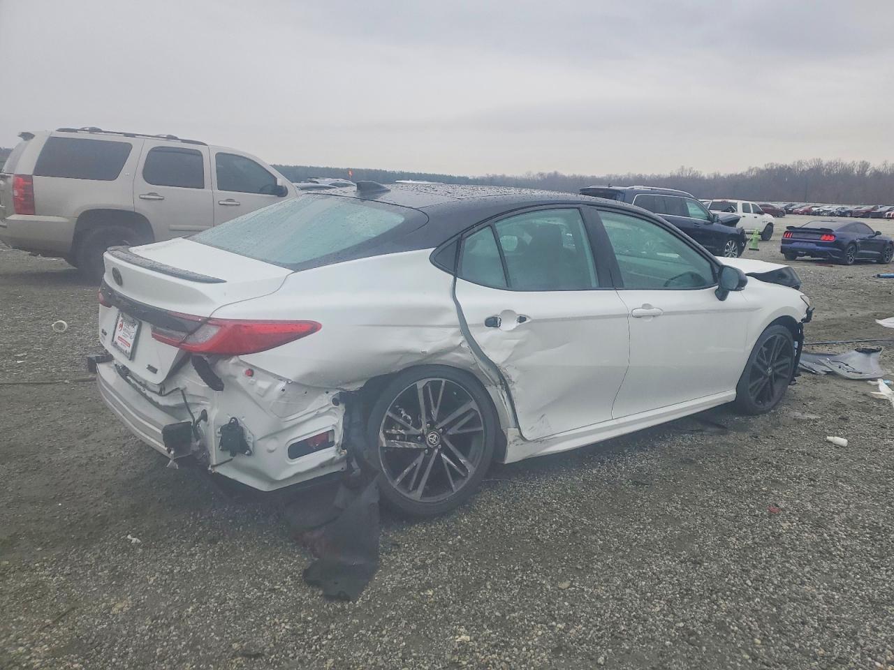 2025 Toyota Camry Xse - Image 3