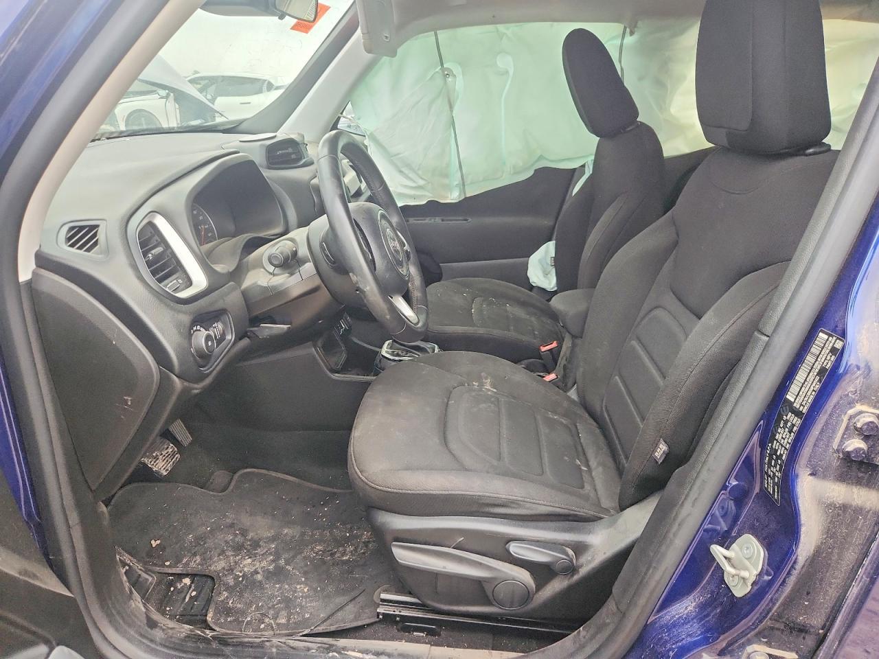 2021 Jeep Renegade Latitude - Фото 7