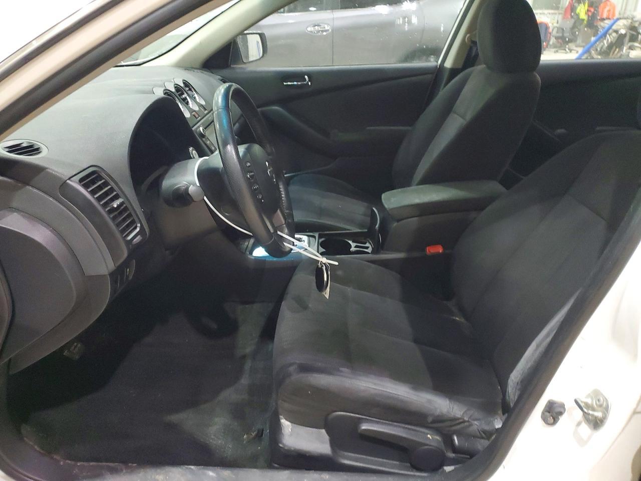 2012 Nissan Altima 2.5 - Image 7