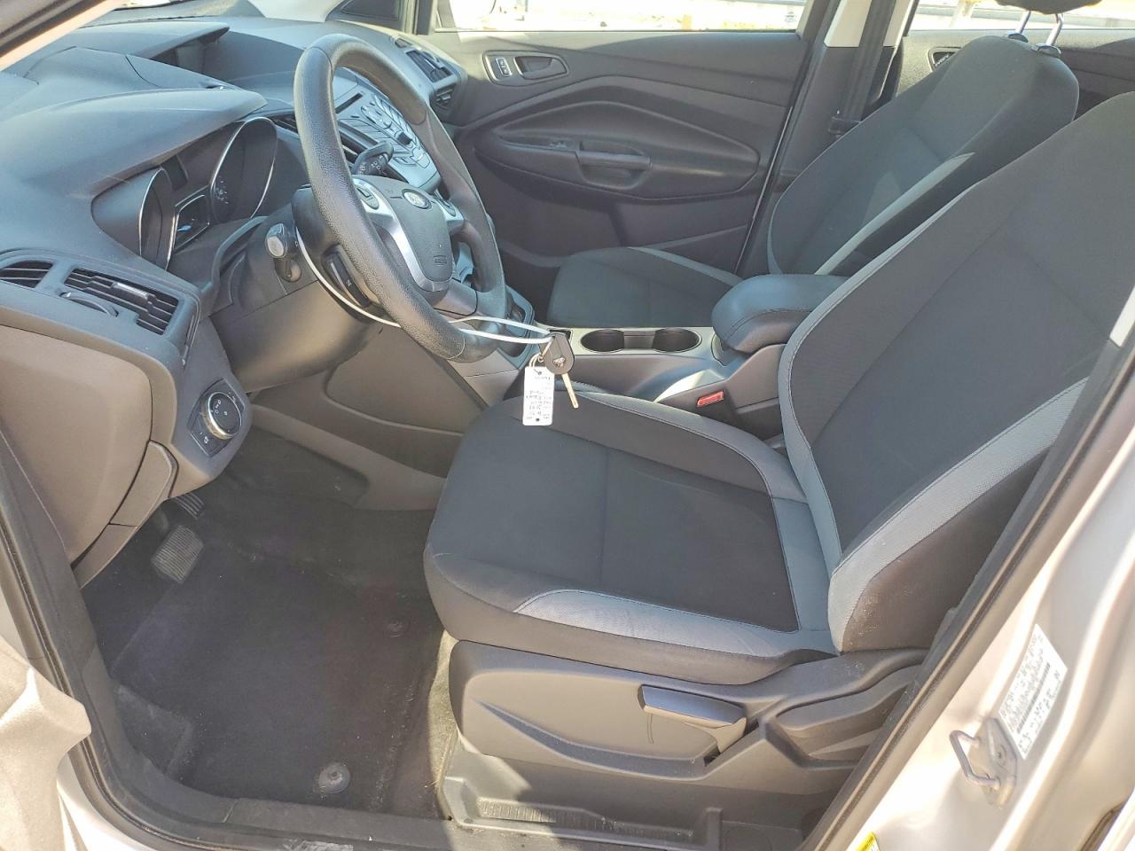 2014 Ford Escape S - Фото 7