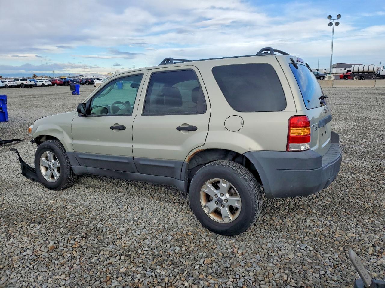 2006 Ford Escape Xlt - Image 2