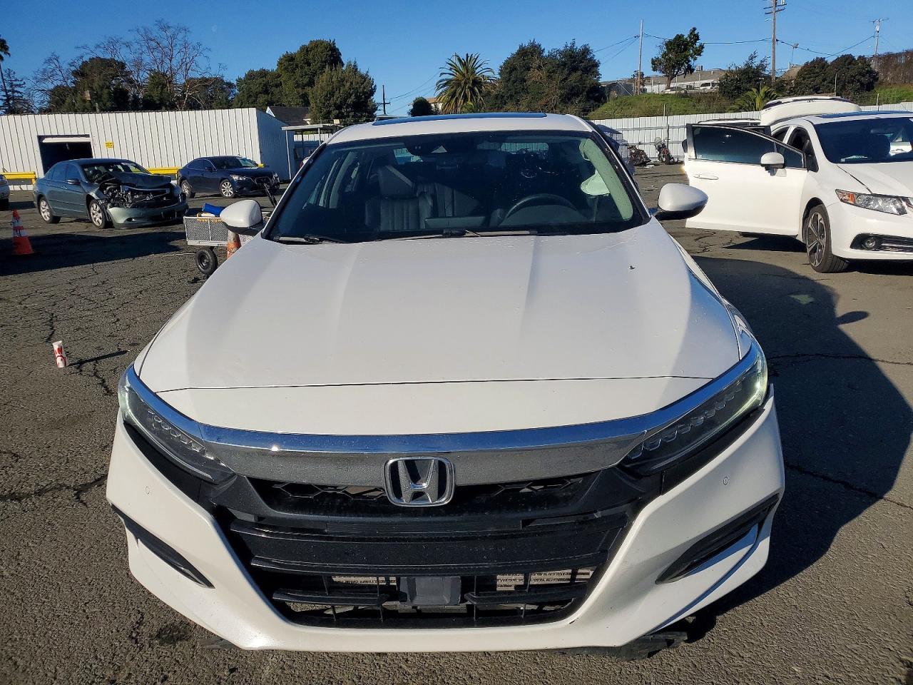 2018 Honda Accord Touring - Фото 5