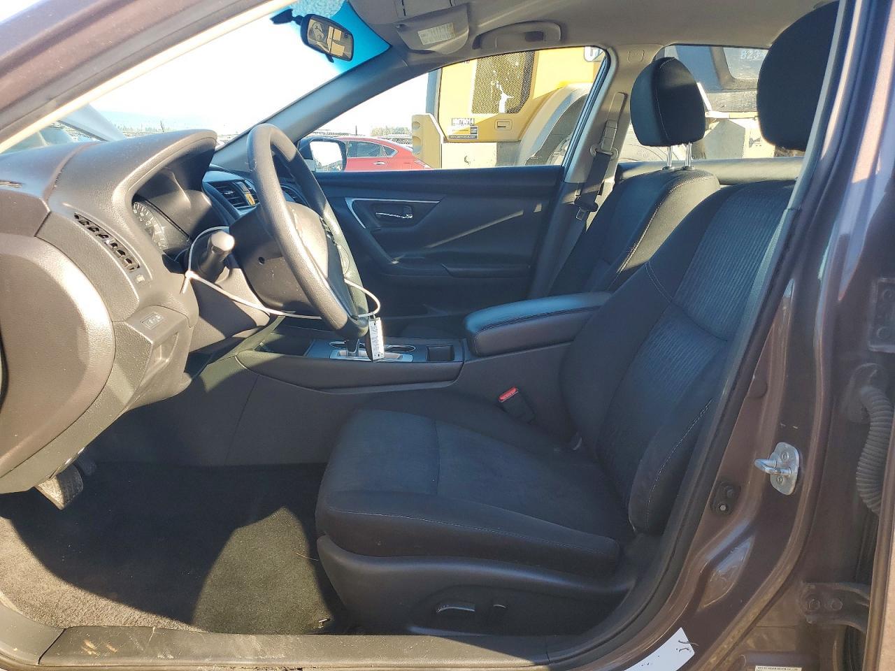 2016 Nissan Altima 2.5 - Image 7