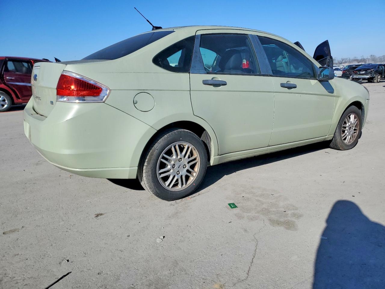 2010 Ford Focus Se - Image 3