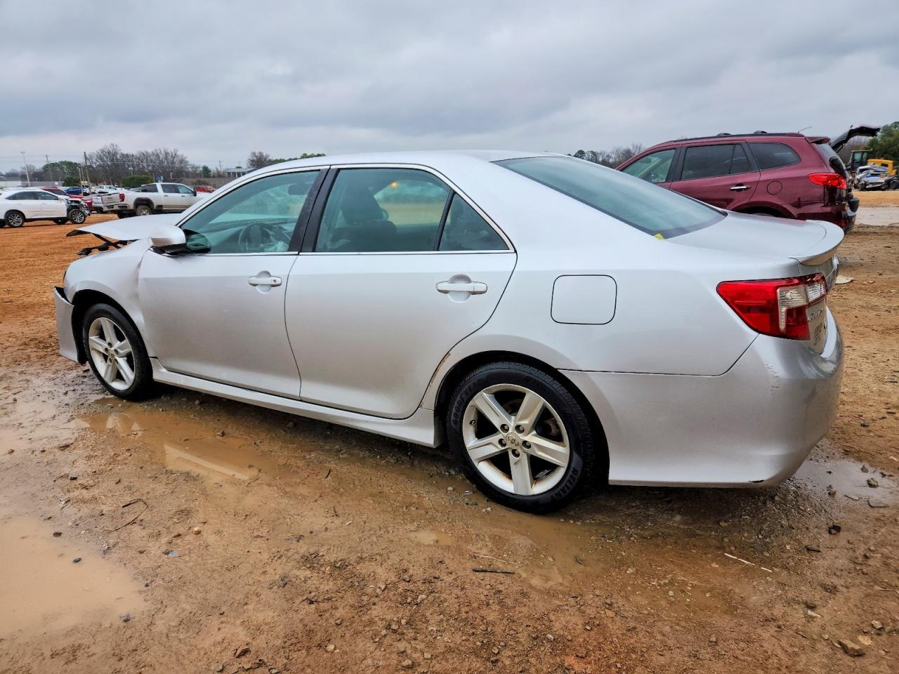 2012 Toyota Camry Se - Фото 2