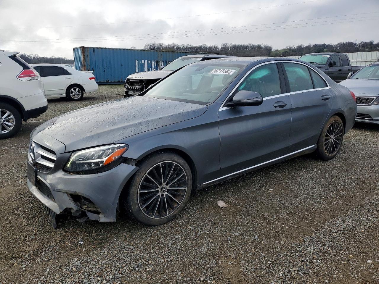 2019 Mercedes-Benz C 300
