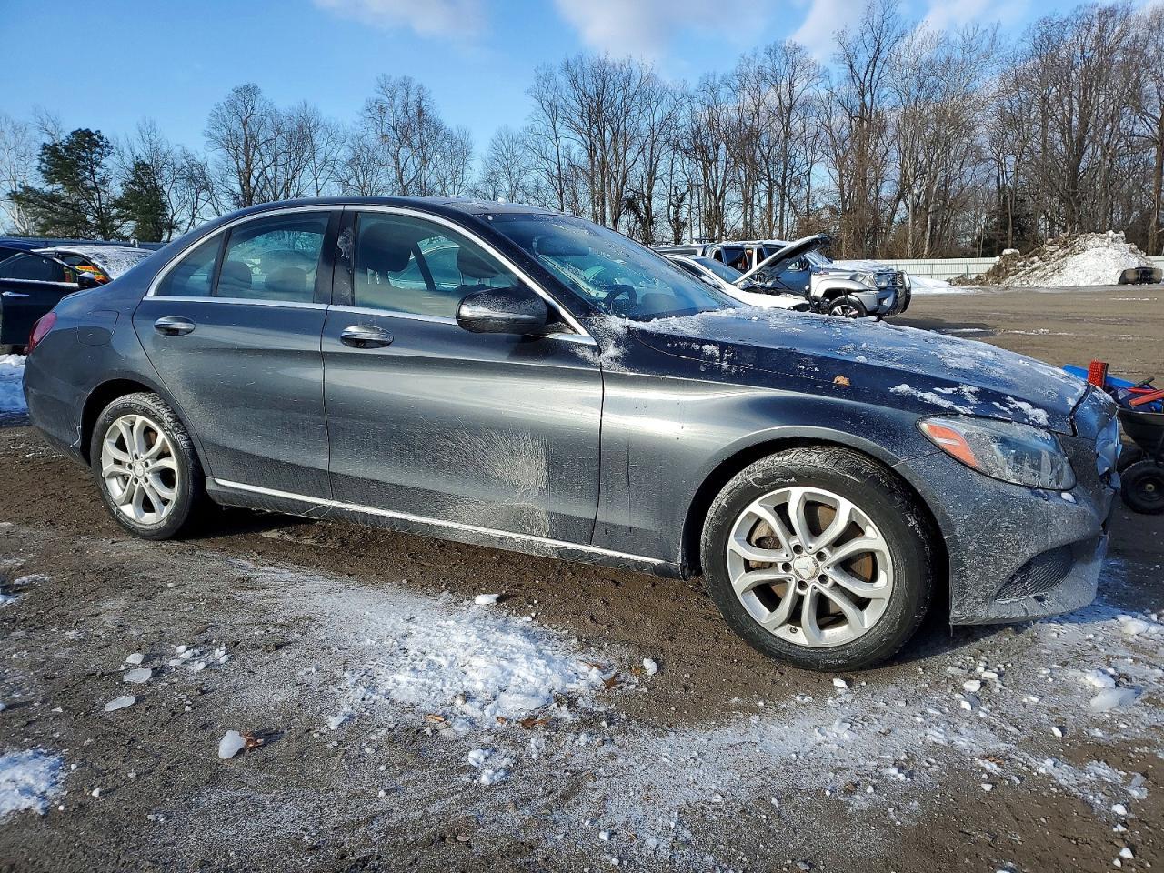 2015 Mercedes Benz C 300 4Matic - Фото 4