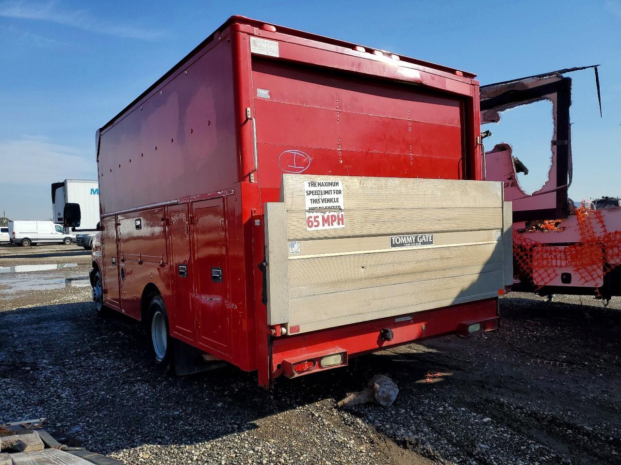 2008 Chevrolet Express G3500 - Фото 2