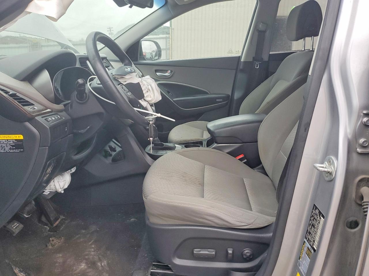 2017 Hyundai Santa Fe Se - Фото 7