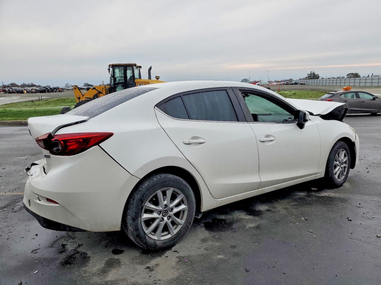 2016 Mazda 3 Sport - Фото 3