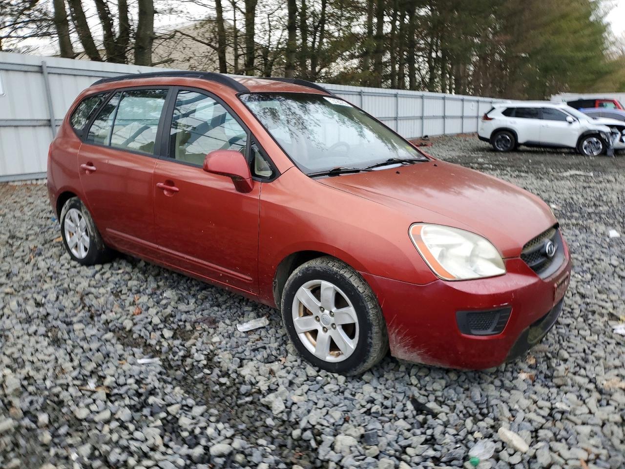 2008 Kia Rondo Lx - Фото 4