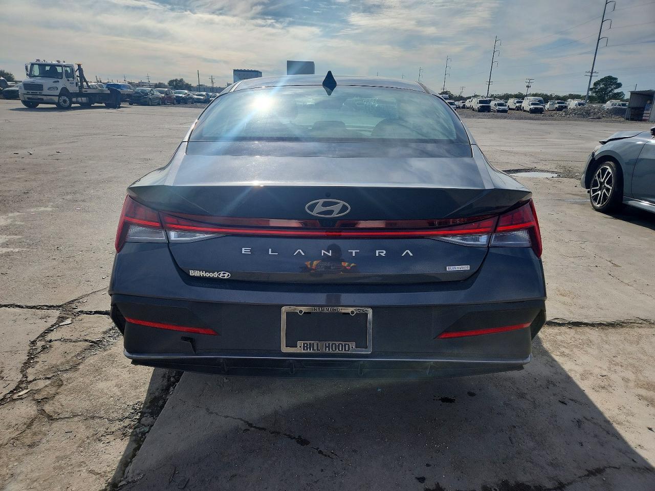 2025 Hyundai Elantra Blue - Image 6