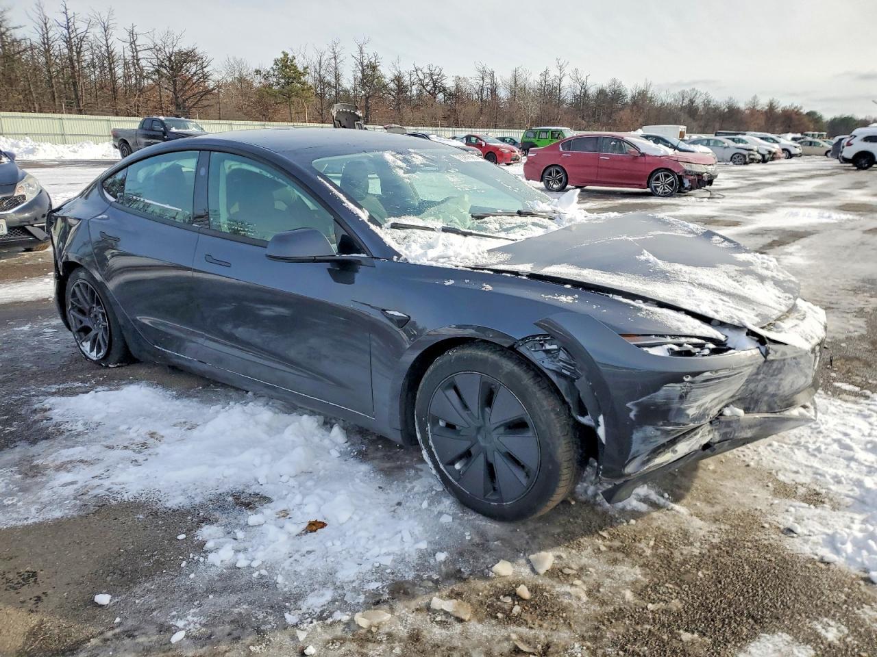 2024 Tesla Model 3 - Image 4