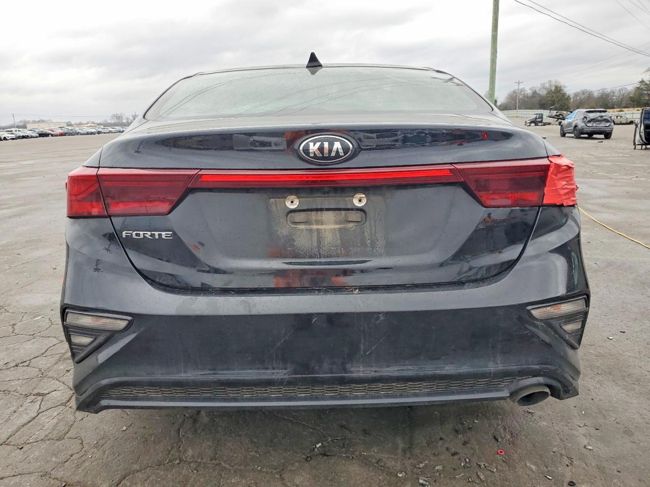 2020 Kia Forte Lxs - Image 6