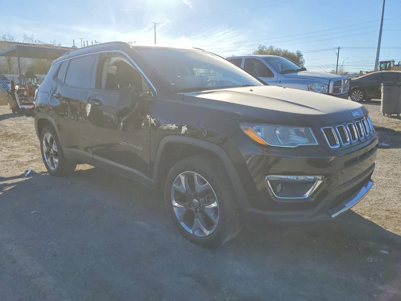 2018 Jeep Compass Limited - Image 4
