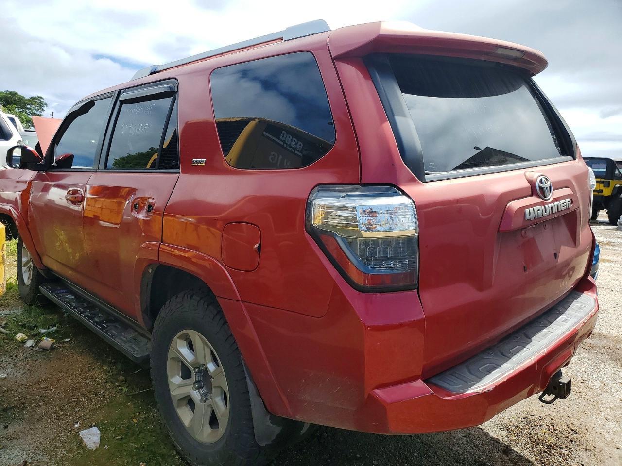 2014 Toyota 4Runner Sr5 - Фото 2