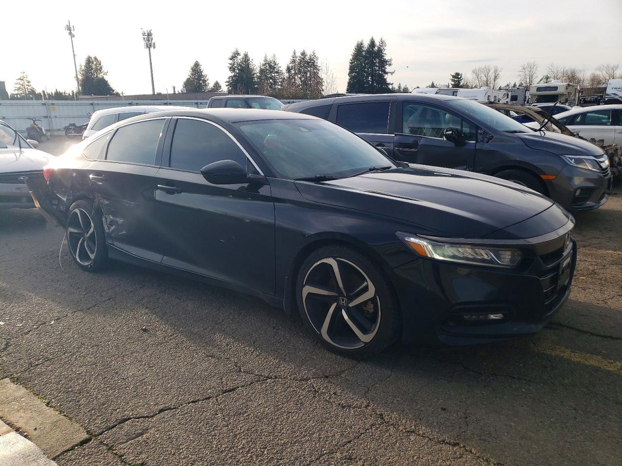 2018 Honda Accord Sport - Image 4