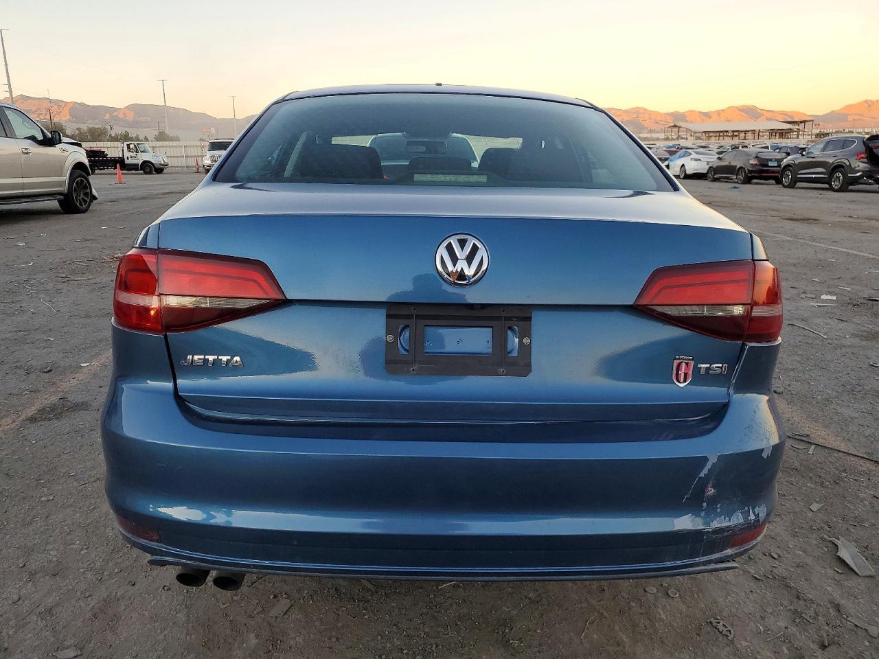 2017 Volkswagen Jetta S - Фото 6