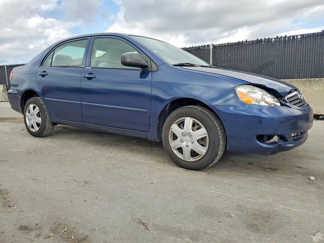 2005 Toyota Corolla Ce - Фото 4