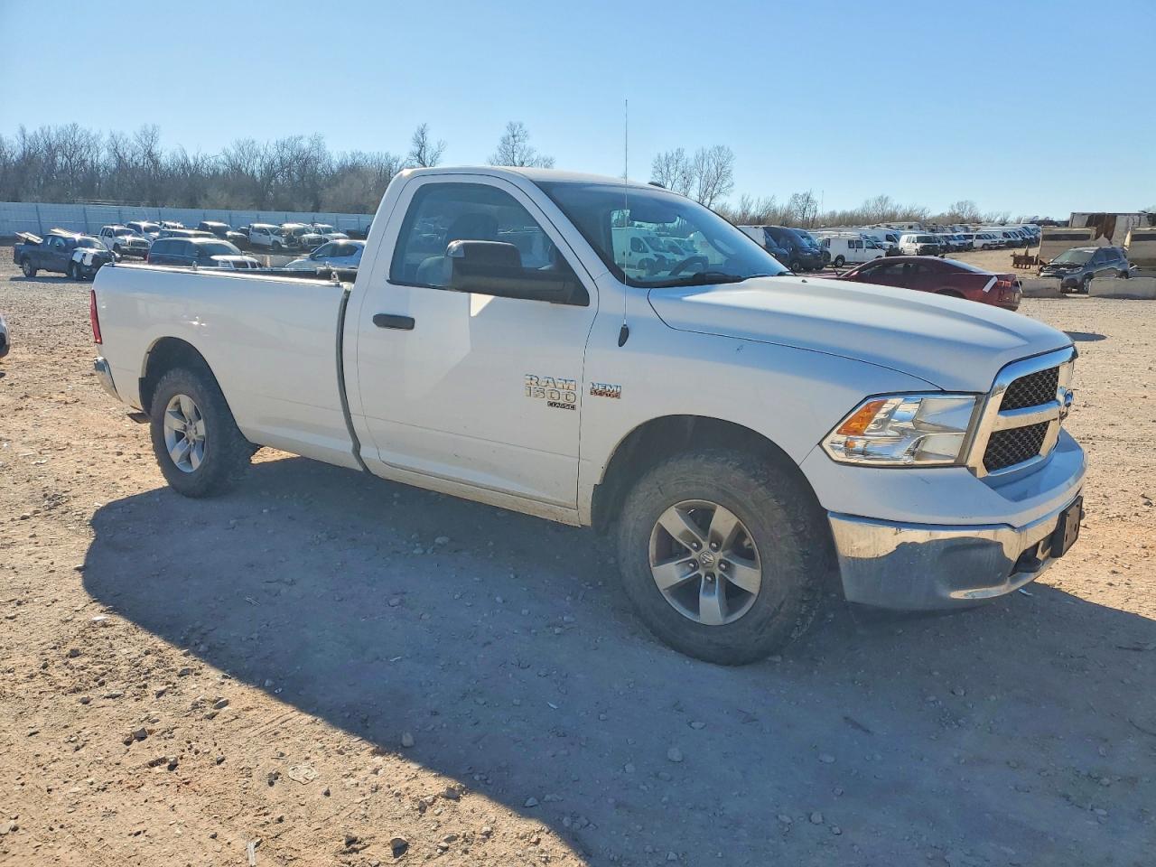 2019 Ram 1500 Classic Tradesman - Фото 4