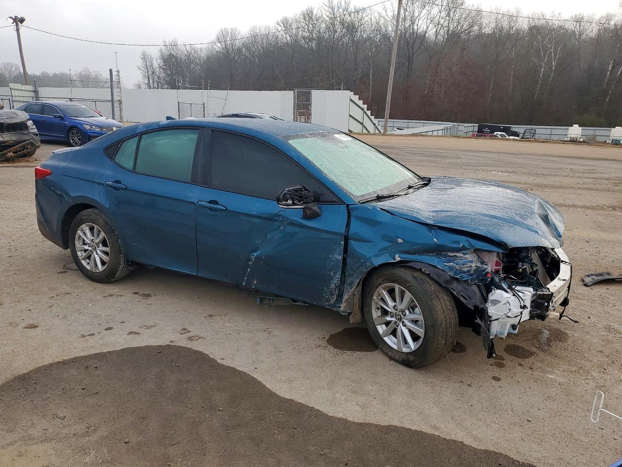 2025 Toyota Camry - Фото 4