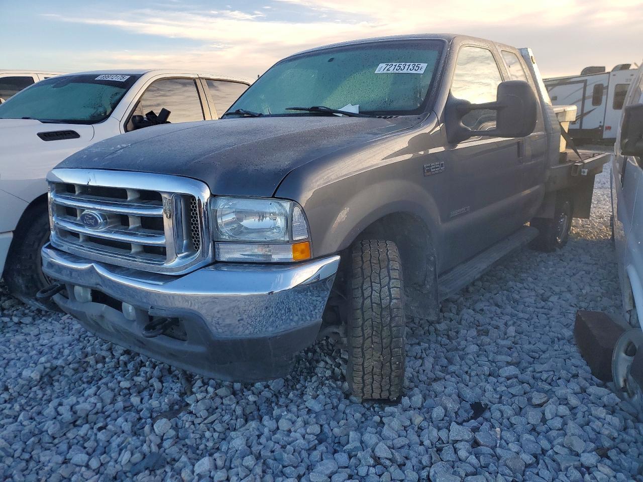 2002 Ford F250 Super Duty Flatbed Truck