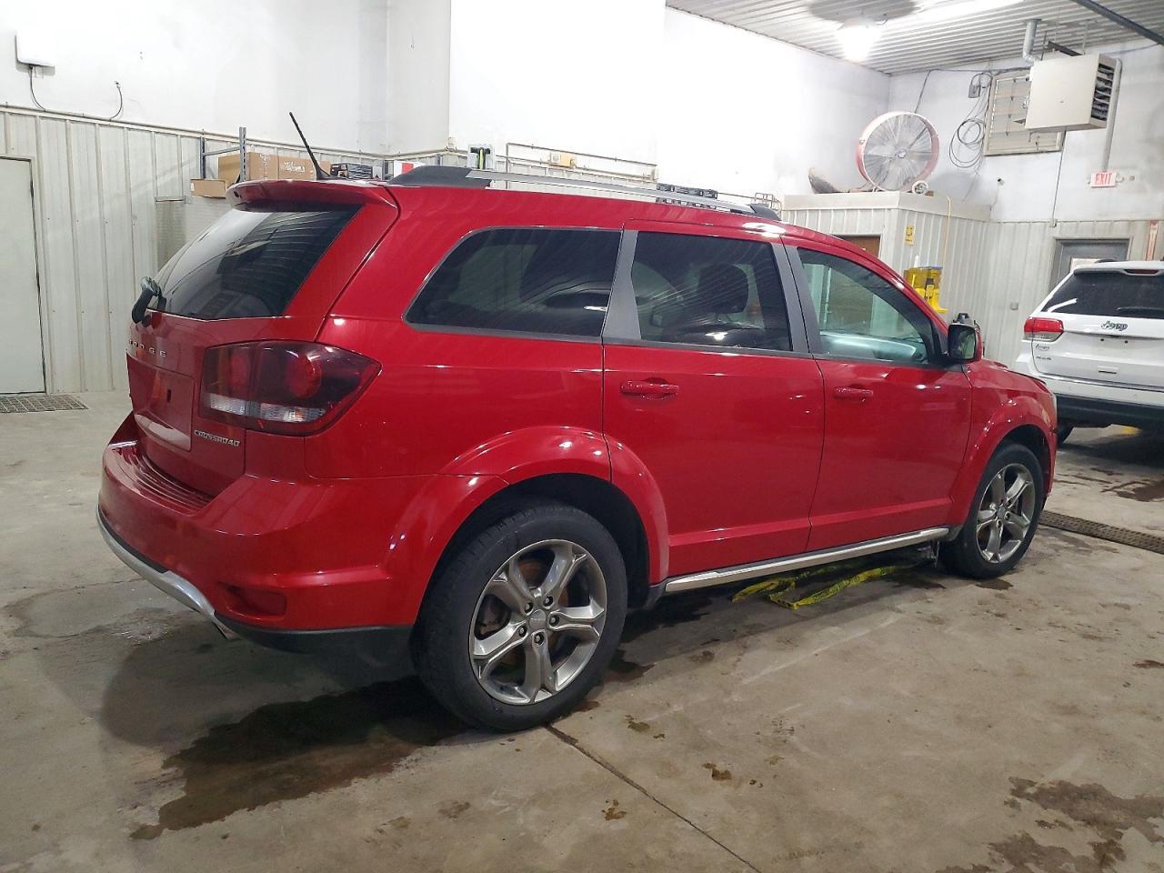 2017 Dodge Journey Crossroad - Фото 3