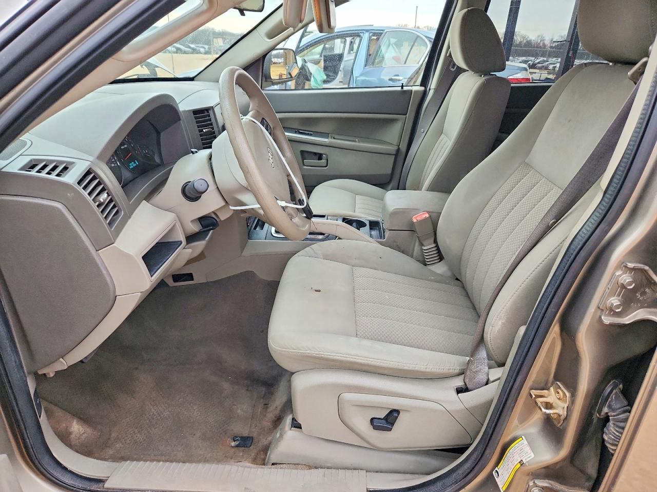 2006 Jeep Grand Cherokee Laredo - Фото 7