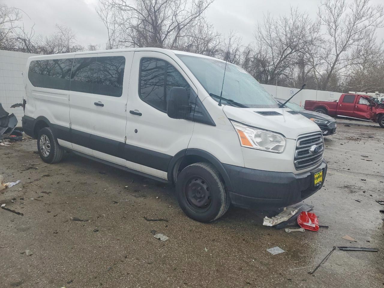 2019 Ford Transit T-350 - Image 4