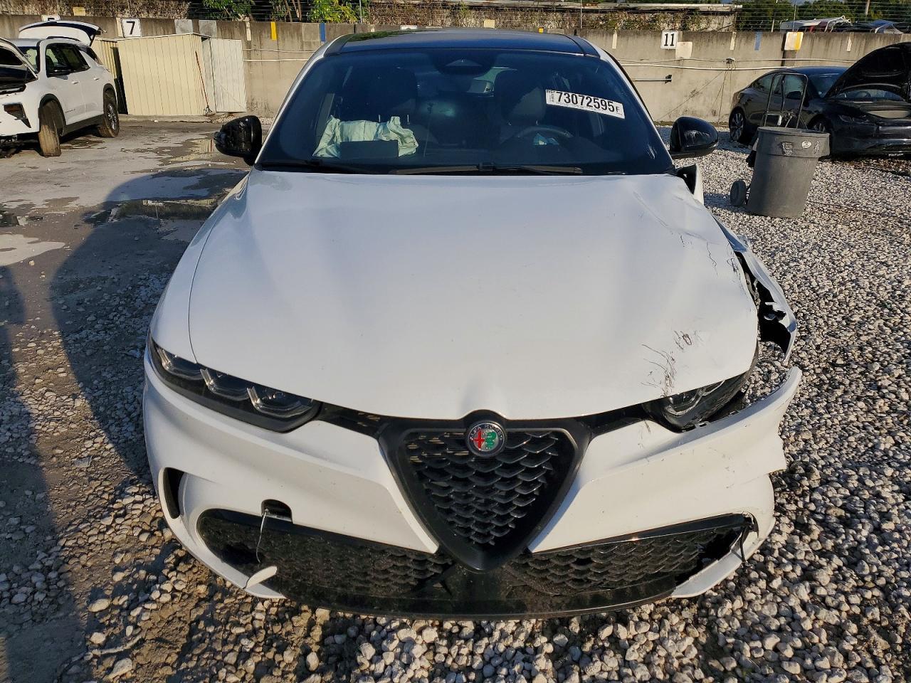 2024 Alfa Romeo Tonale Veloce - Image 5