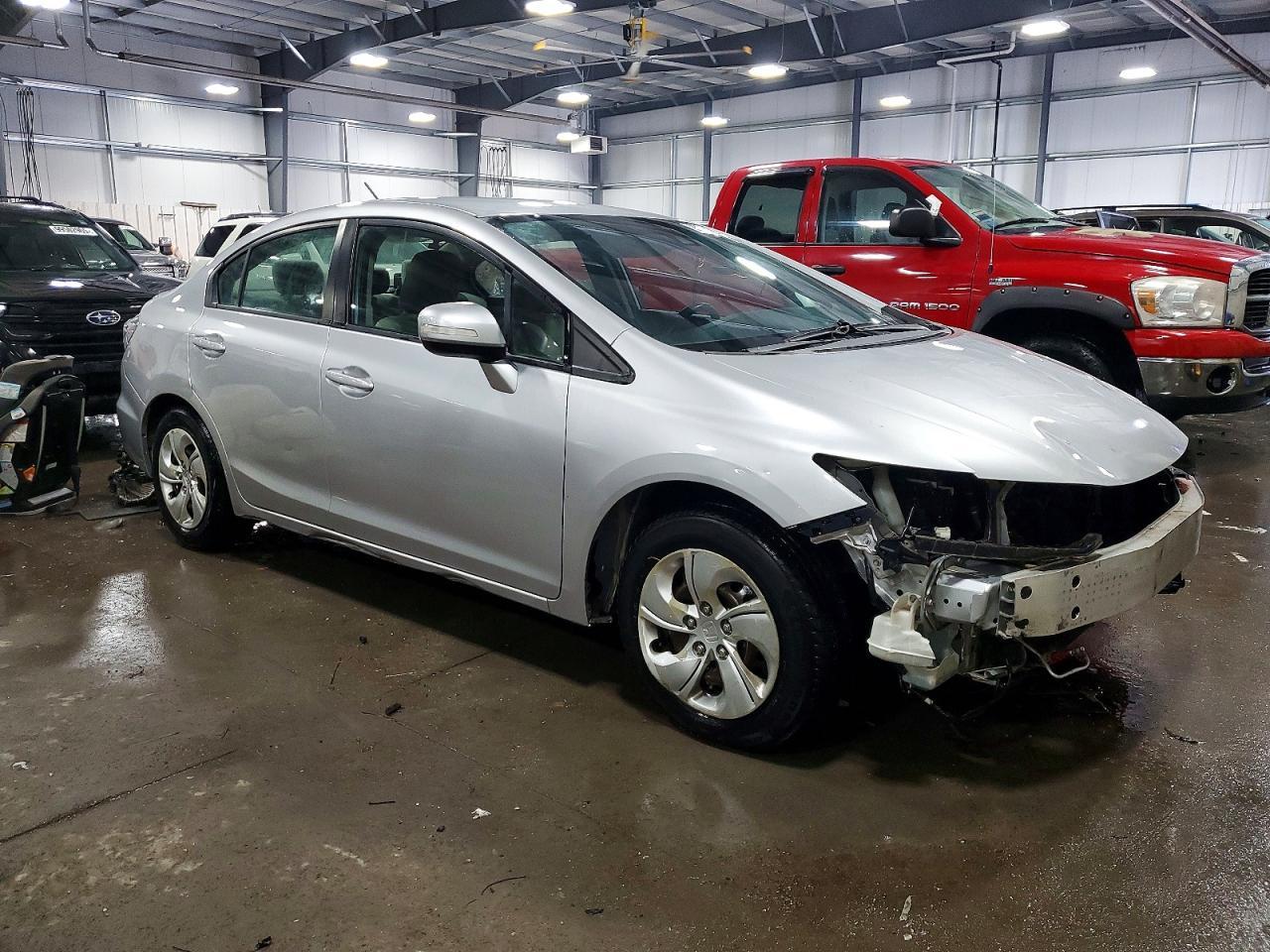 2013 Honda Civic Hybrid - Image 4