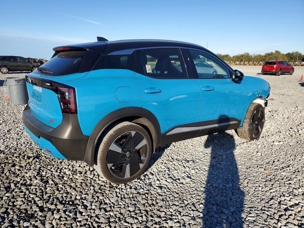 2025 Nissan Kicks Sr - Фото 3
