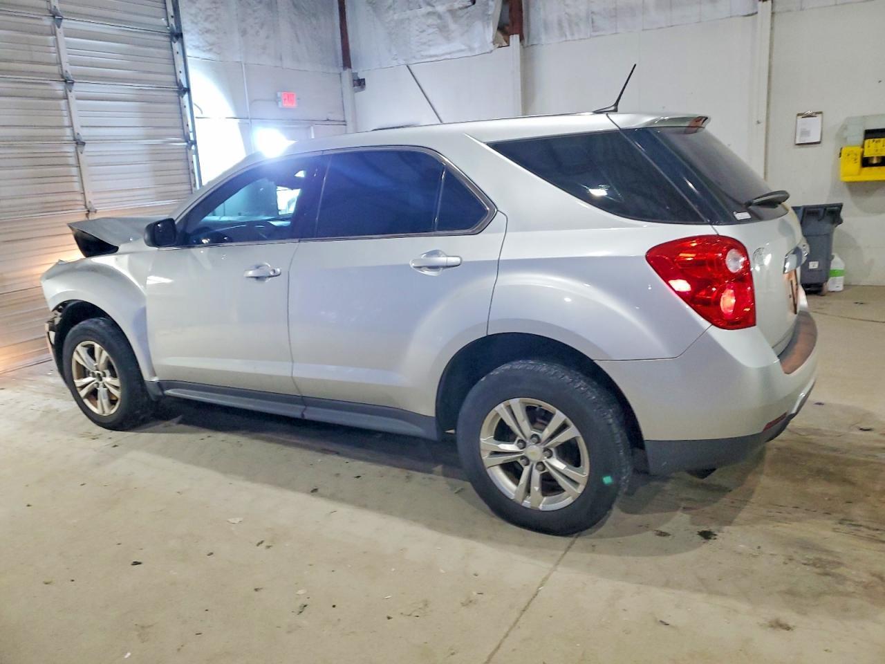 2013 Chevrolet Equinox Ls - Фото 2