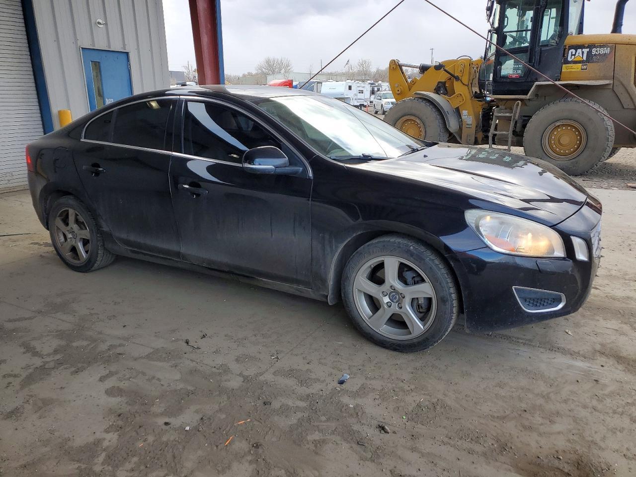 2012 Volvo S60 T5 - Image 4