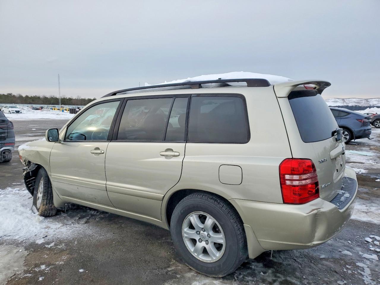 2002 Toyota Highlander Base - Image 2