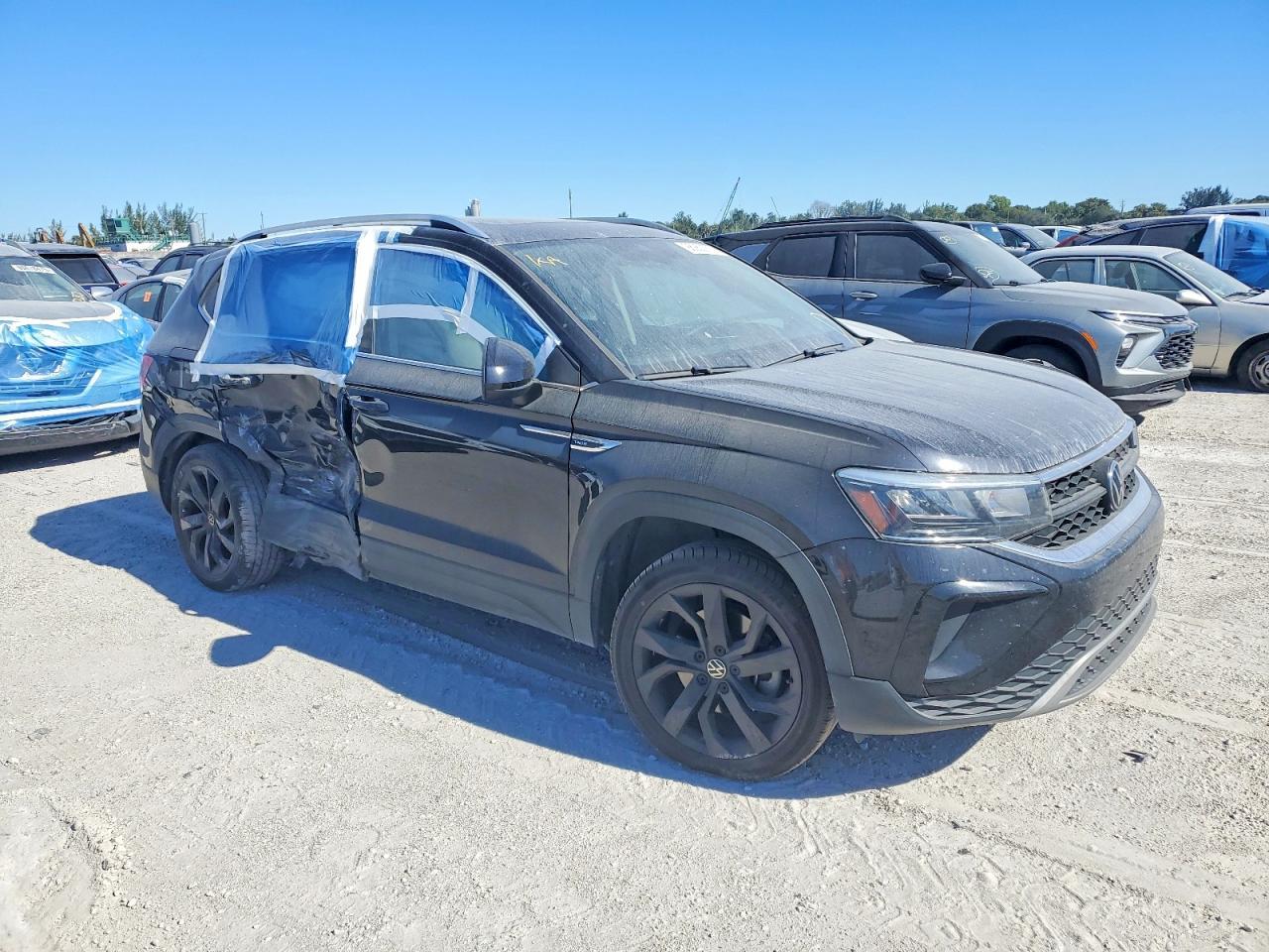 2022 Volkswagen Taos Se Iq Drive - Фото 4