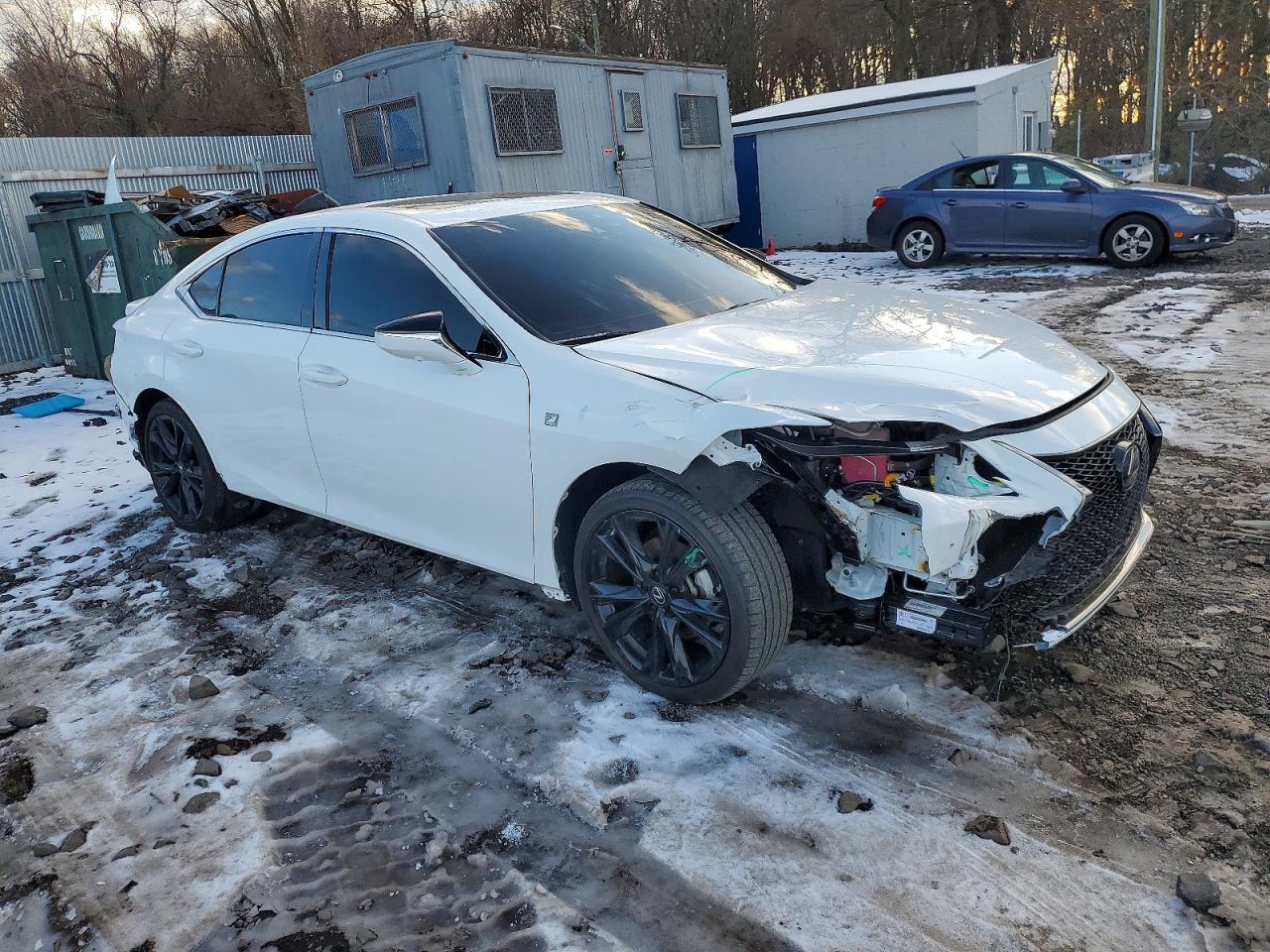 2024 Lexus Es 300H F Sport Handling - Фото 4